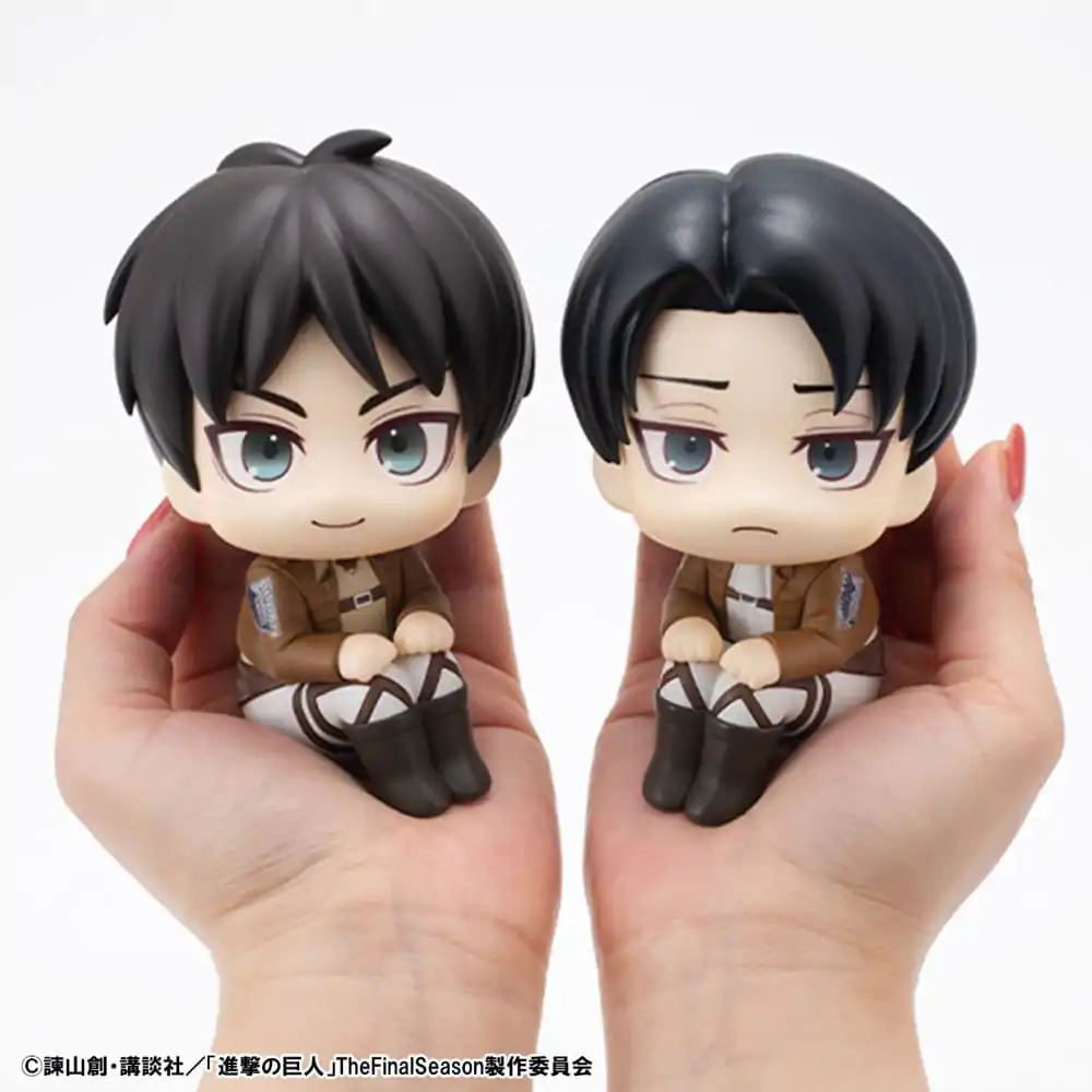 Attack on Titan Look Up PVC Statue Eren Jaeger &amp; Levi Set (with gift) 11 cm product photo