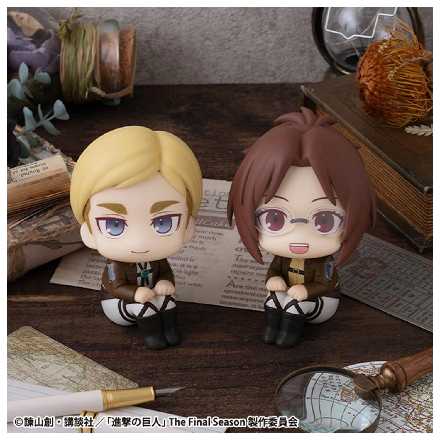 Attack on Titan Look Up PVC Statues Hange Zoe & Erwin Smith (with gift) 11 cm            product photo