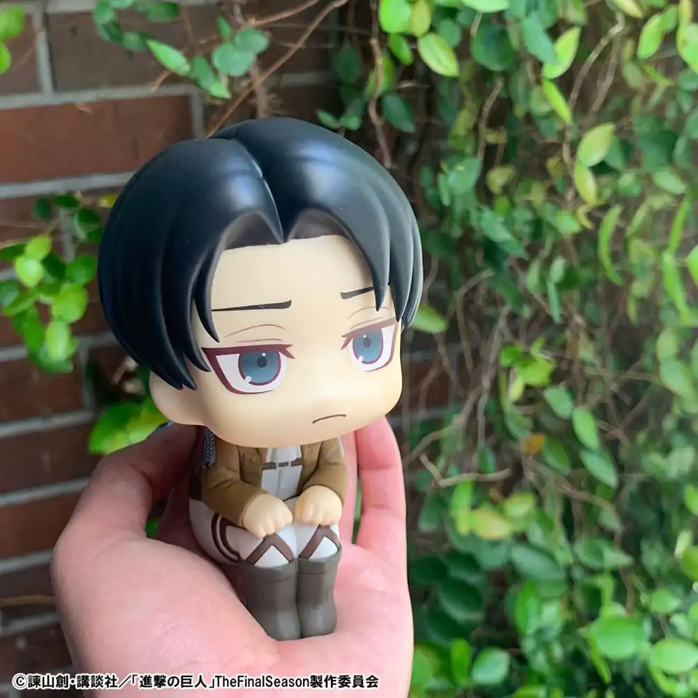 Attack on Titan Look Up PVC Statue Levi 11 cm product photo