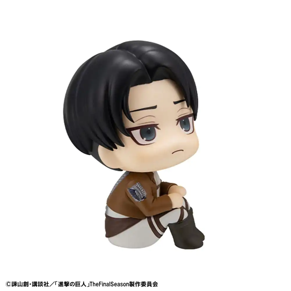 Attack on Titan Look Up PVC Statue Levi 11 cm product photo