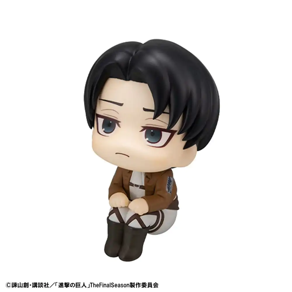 Attack on Titan Look Up PVC Statue Levi 11 cm product photo