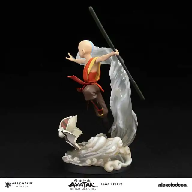 Avatar The Last Airbender PVC Statue Aang & Momo 30 cm termékfotó