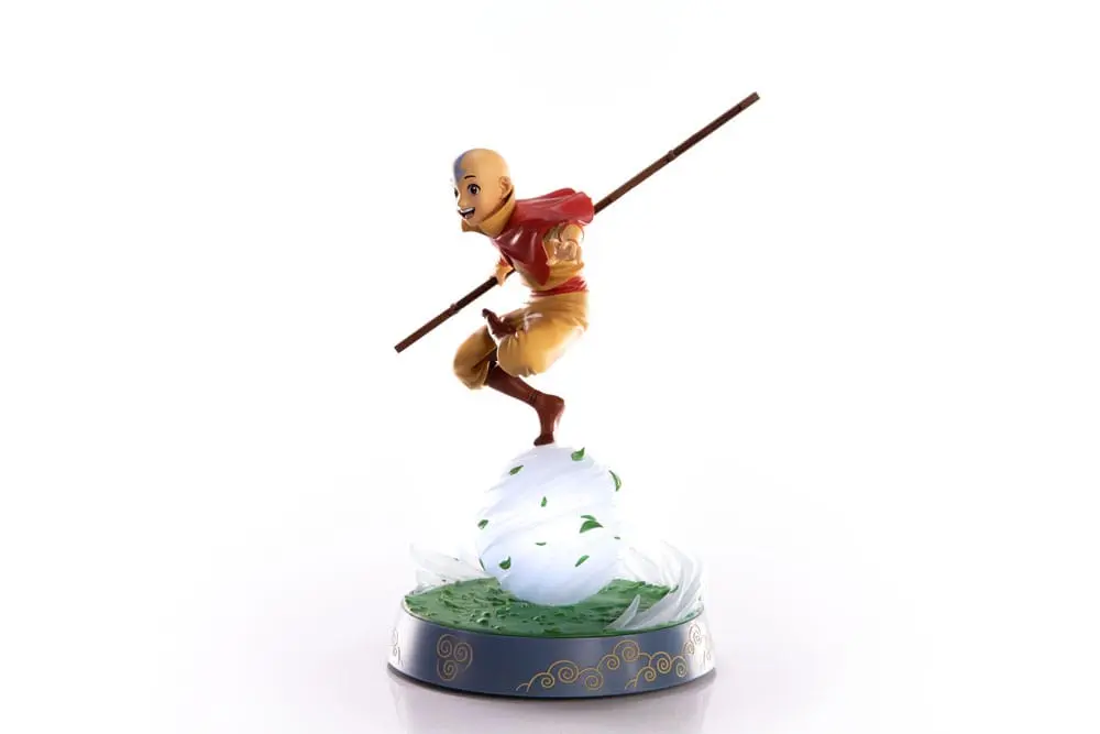 Avatar: The Last Airbender PVC Statue Aang Collector's Edition 27 cm termékfotó