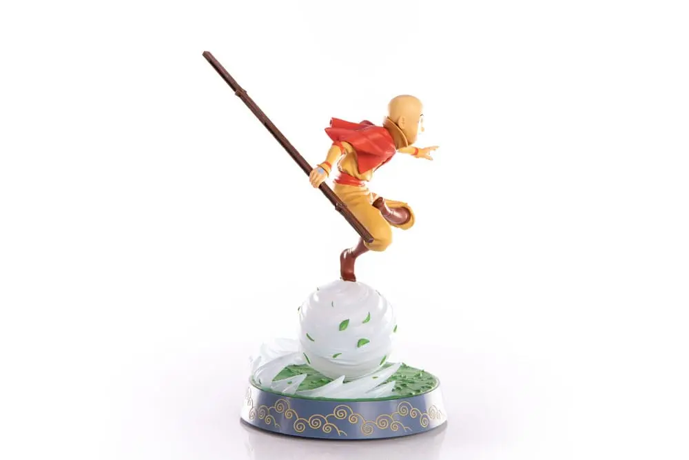 Avatar: The Last Airbender PVC Statue Aang Standard Edition 27 cm termékfotó