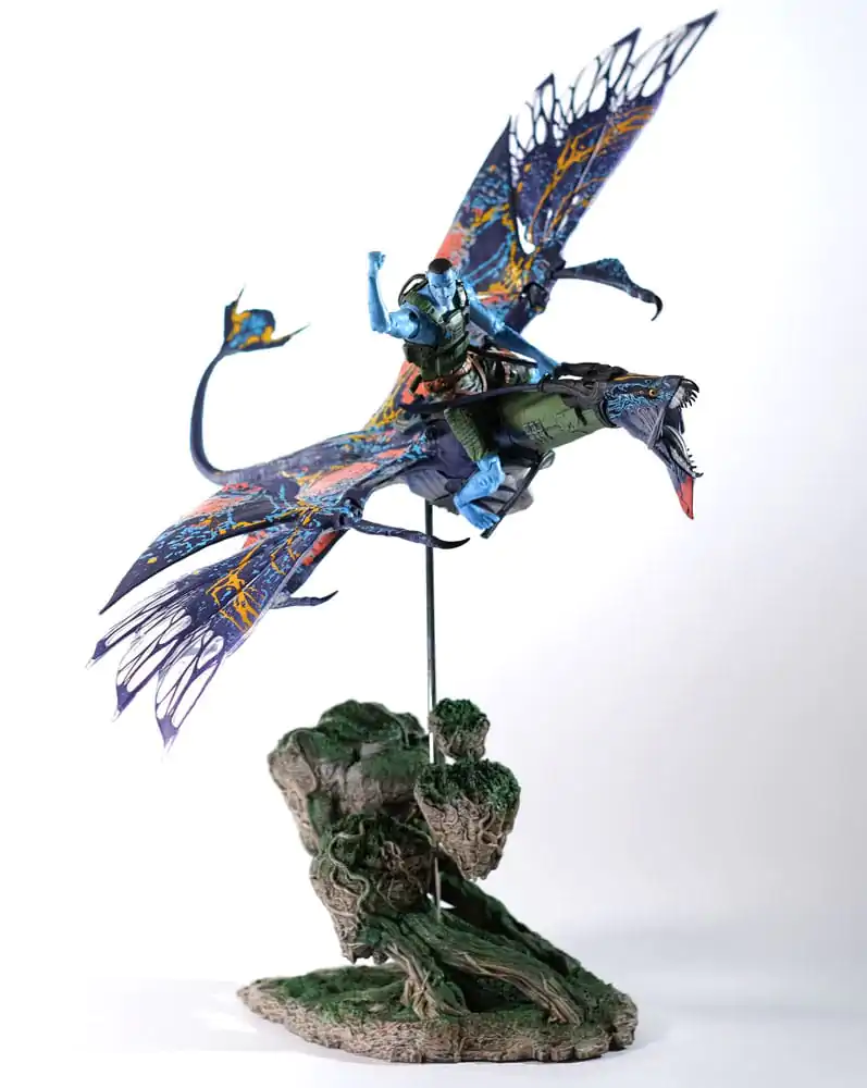 Avatar: The Way of Water Action Figure Recom Quaritch & RDA Banshee (Gold Label)  product photo