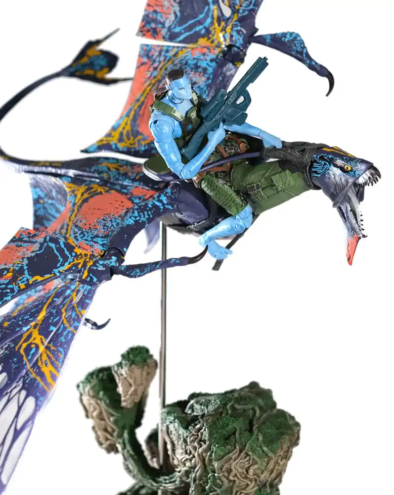 Avatar: The Way of Water Action Figure Recom Quaritch & RDA Banshee (Gold Label)  product photo