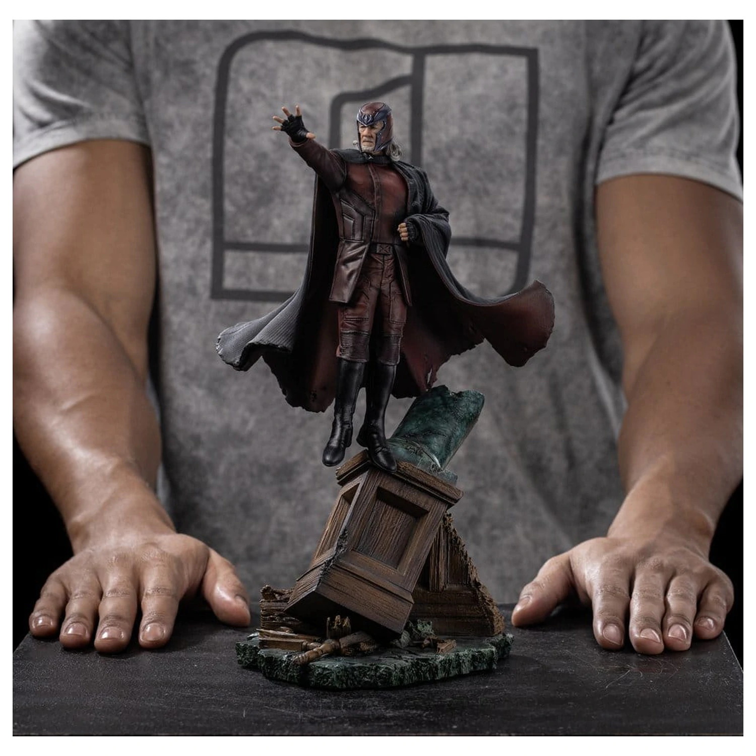 Avengers: Doomsday Art Scale Statue 1/10 Magneto 30 cm product photo