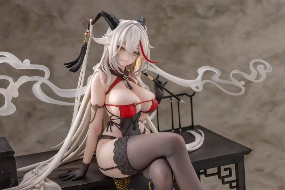 Azur Lane PVC Statue 1/6 Agir Golden Dragon Among Auspicious Clouds Ver. 22 cm termékfotó