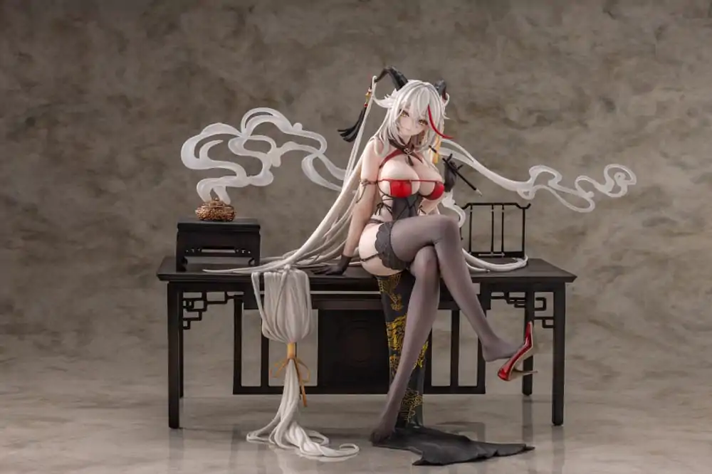 Azur Lane PVC Statue 1/6 Agir Golden Dragon Among Auspicious Clouds Ver. 22 cm termékfotó