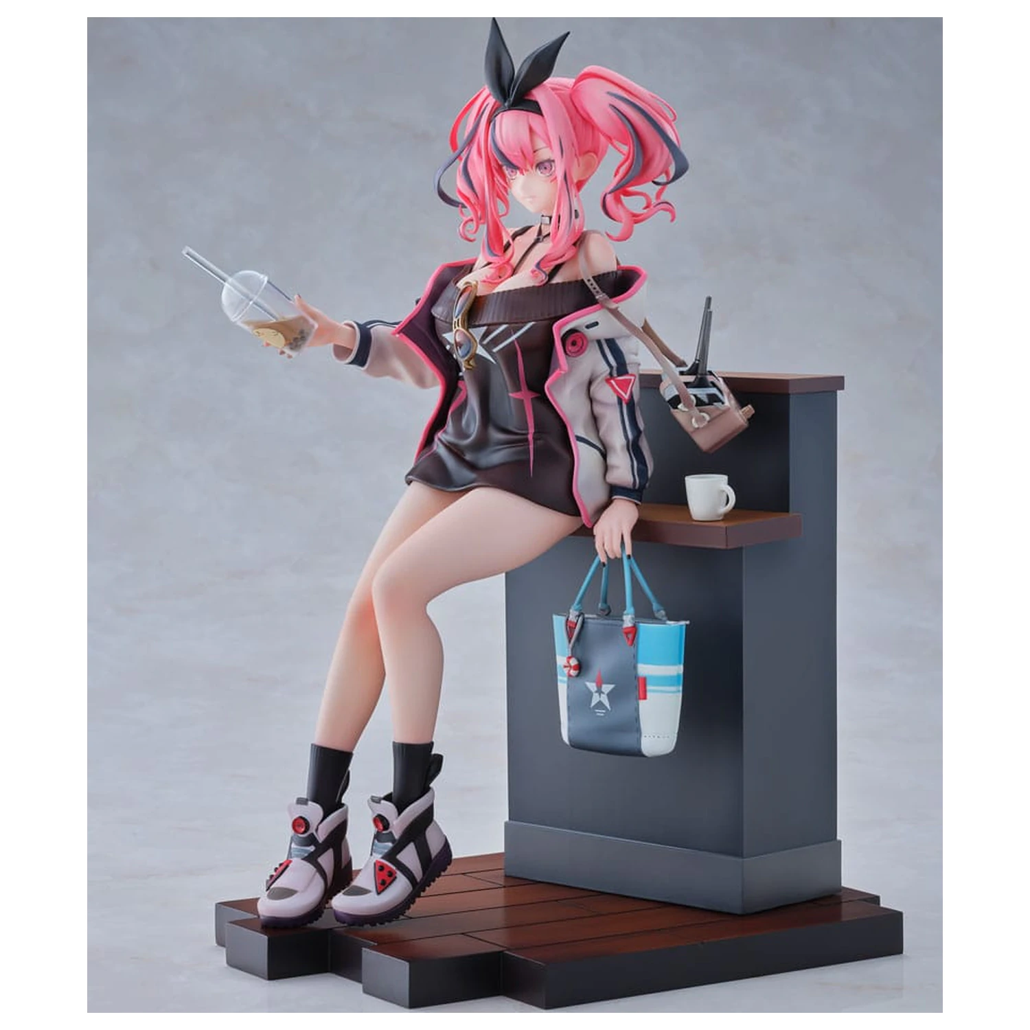 Azur Lane PVC Statue 1/6 Bremerton - Happy Dating Ver. 23 cm product photo