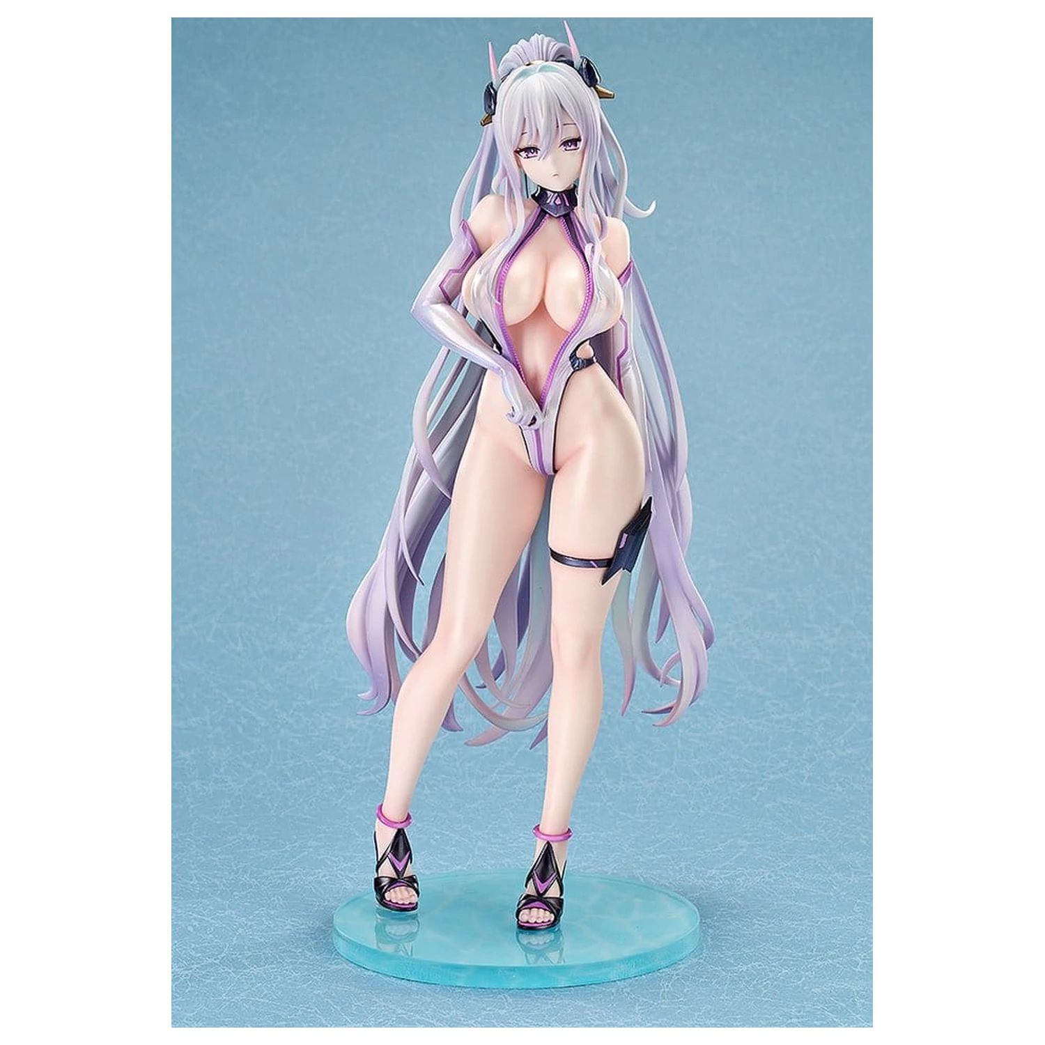 Azur Lane PVC Figure 1/6 Kearsarge Nightpool 28 cm product photo