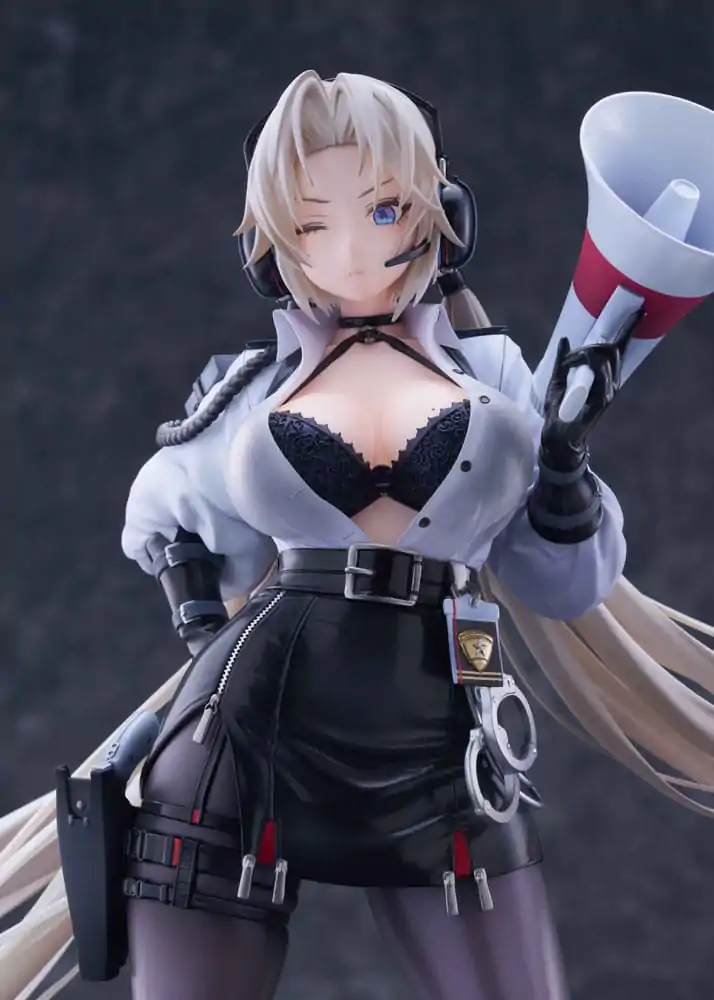 Azur Lane Statue 1/6 Kronshtadt Begin the Rush! 28 cm termékfotó