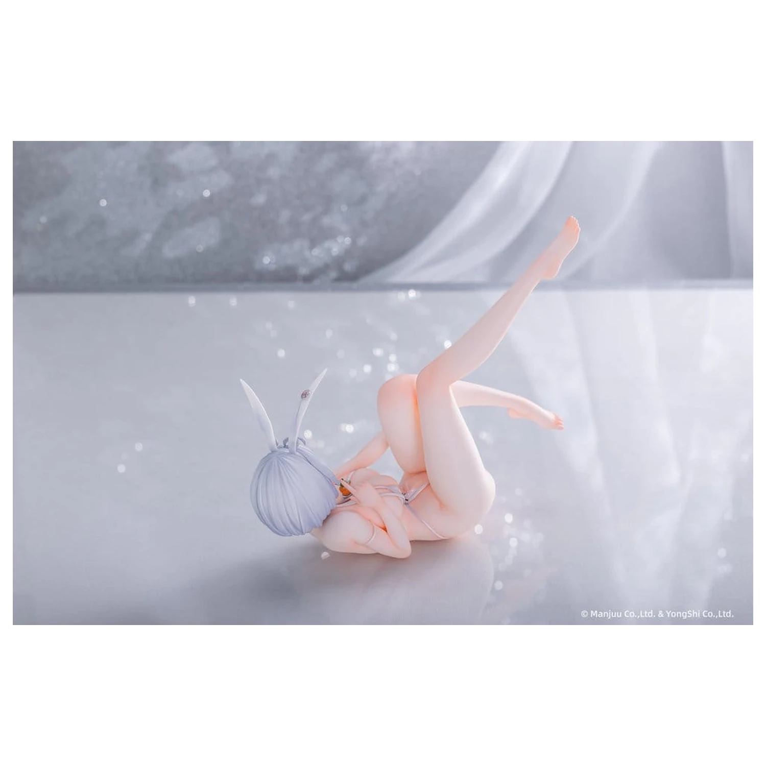 Azur Lane PVC Figure 1/6 Sirius Rabbit of Paradise Ver. 27 cm product photo