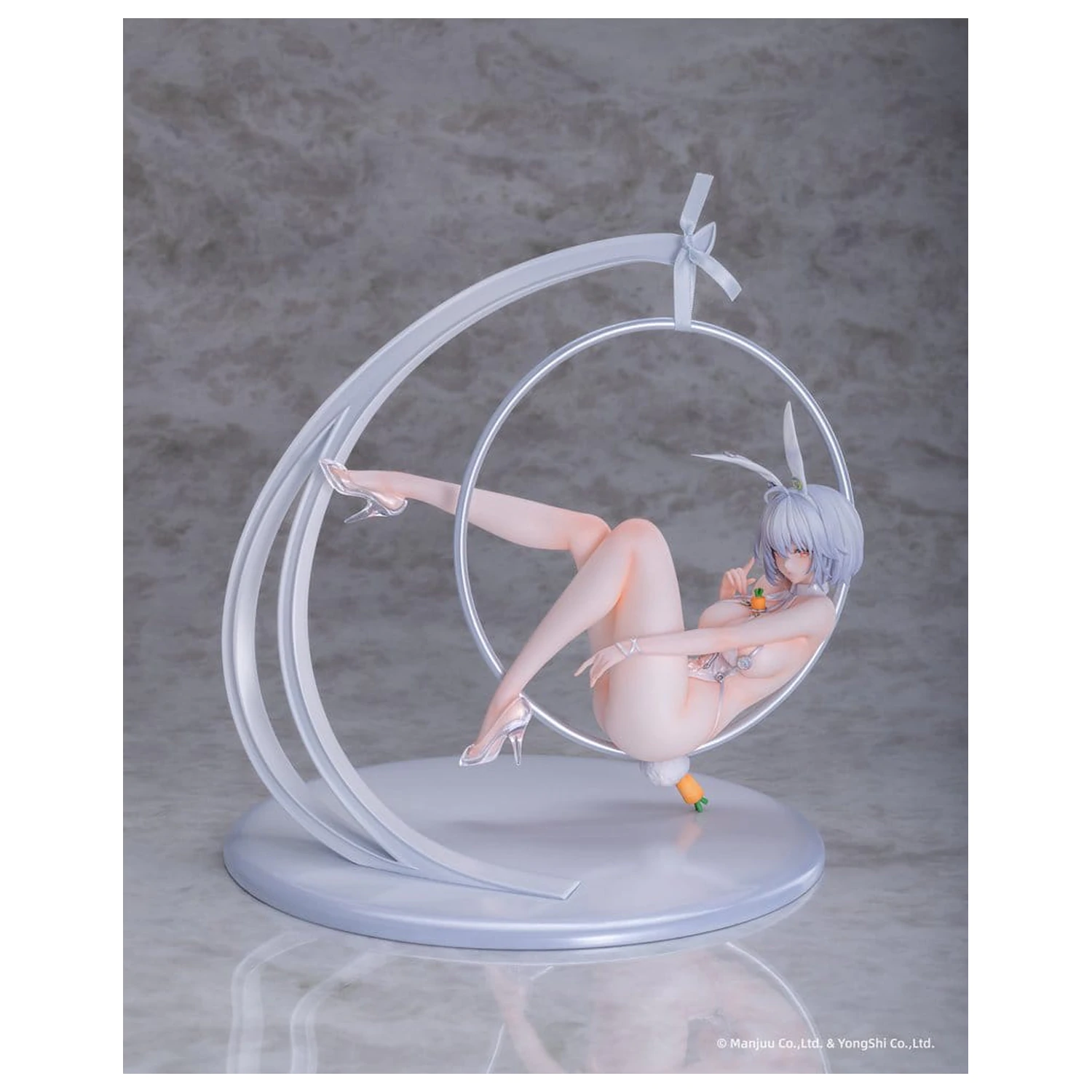 Azur Lane PVC Figure 1/6 Sirius Rabbit of Paradise Ver. 27 cm product photo