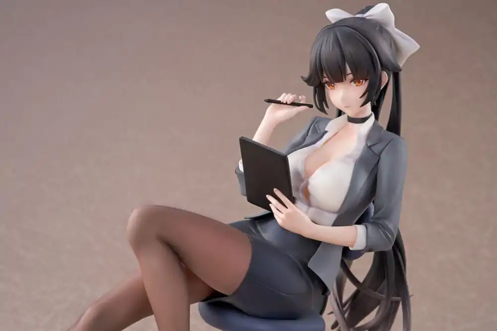 Azur Lane PVC Statue 1/6 Takao Ofiice Lady Ver. 18 cm termékfotó