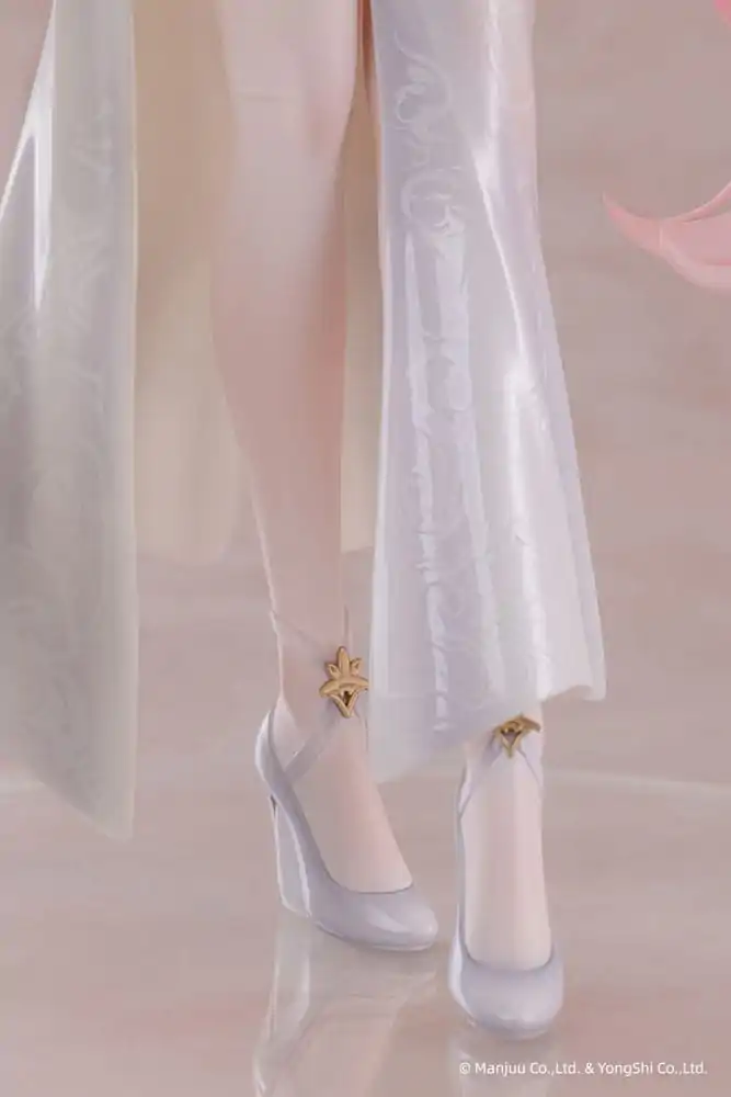 Azur Lane PVC Statue 1/6 Theseus: New Year&#039;s White Plumage Ver. 27 cm product photo
