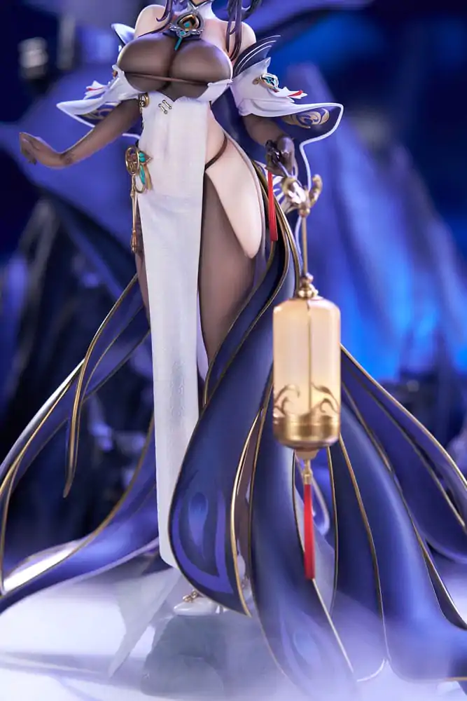 Azur Lane PVC Statue 1/7 Chen Hai Kai 31 cm product photo