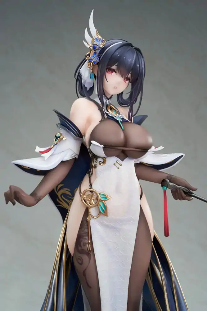 Azur Lane PVC Statue 1/7 Chen Hai Kai 31 cm product photo