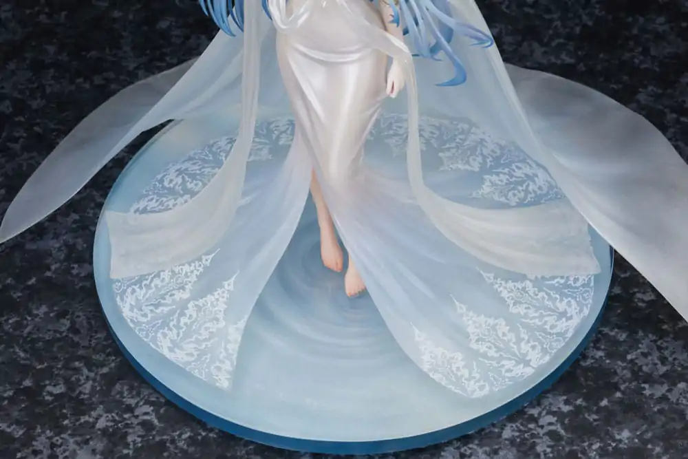 Azur Lane PVC Statue 1/7 Helena Miracle in White Ver. 27 cm product photo