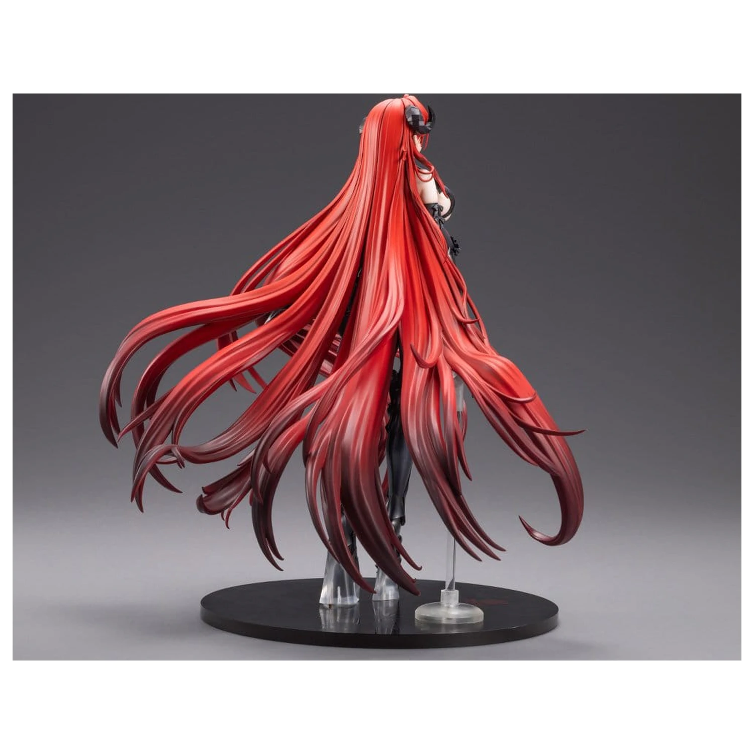 Azur Lane PVC Figure 1/7 Hindenburg 29 cm product photo