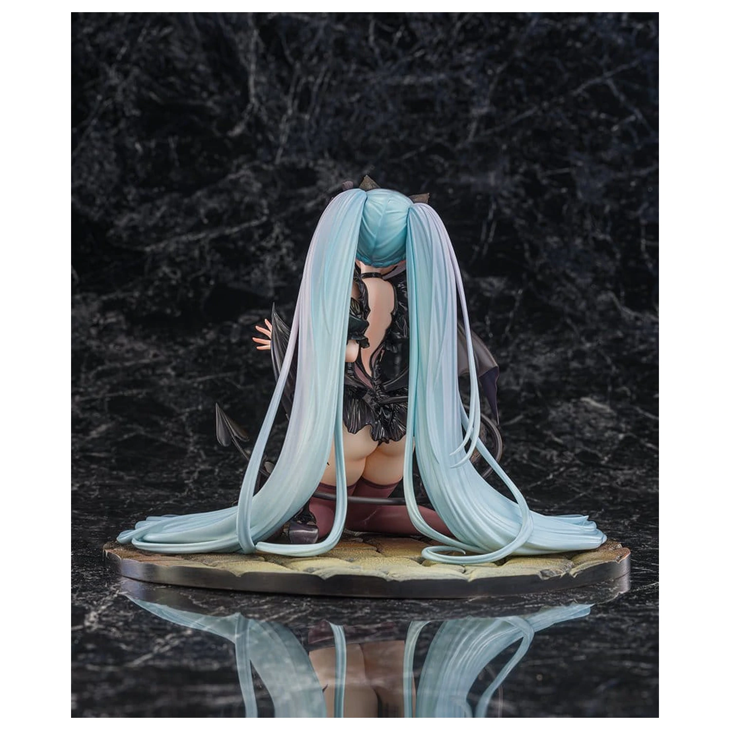 Azur Lane PVC Figure 1/7 Janus Fright-Night Scaredy-Cat Ver. 16 cm product photo