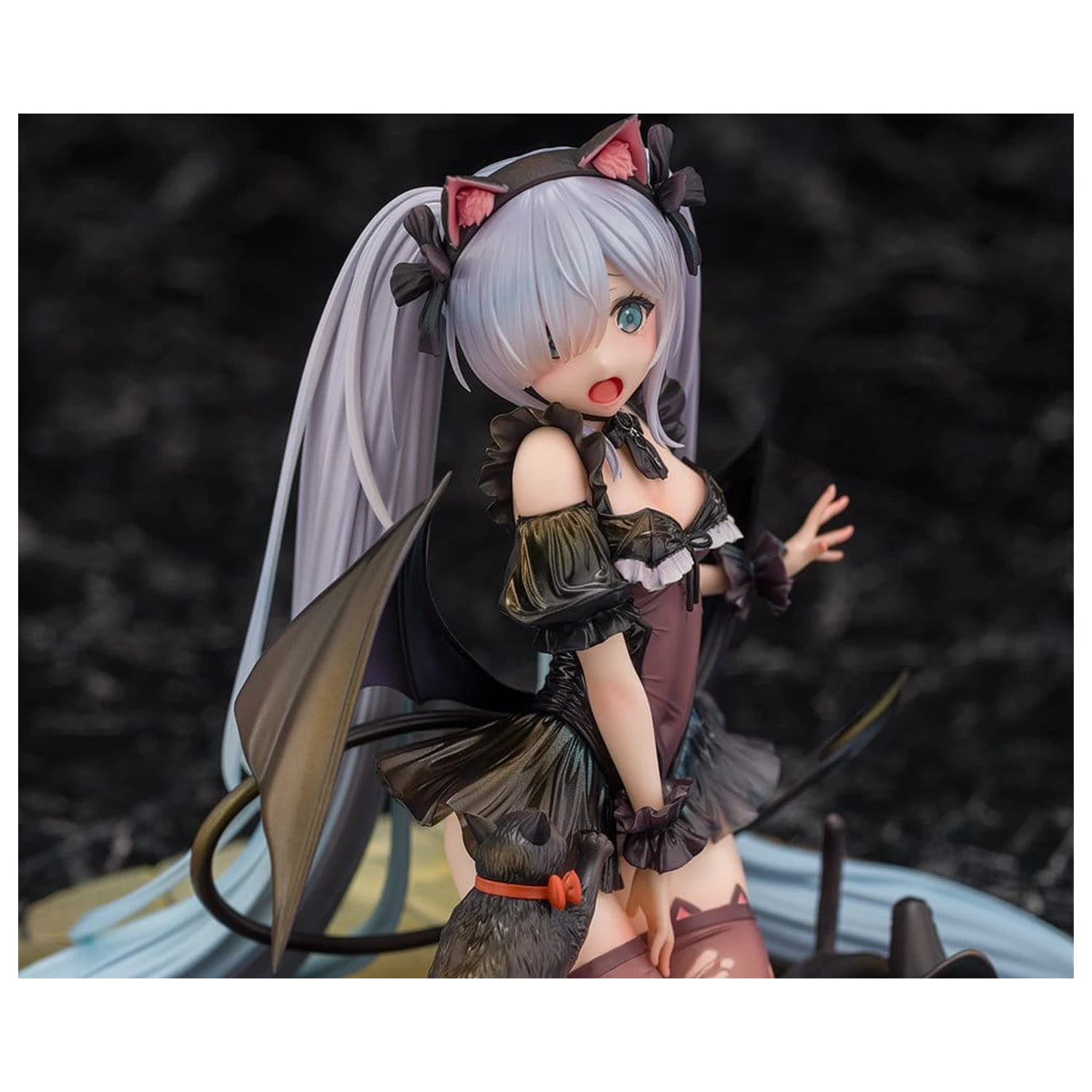 Azur Lane PVC Figure 1/7 Janus Fright-Night Scaredy-Cat Ver. 16 cm product photo