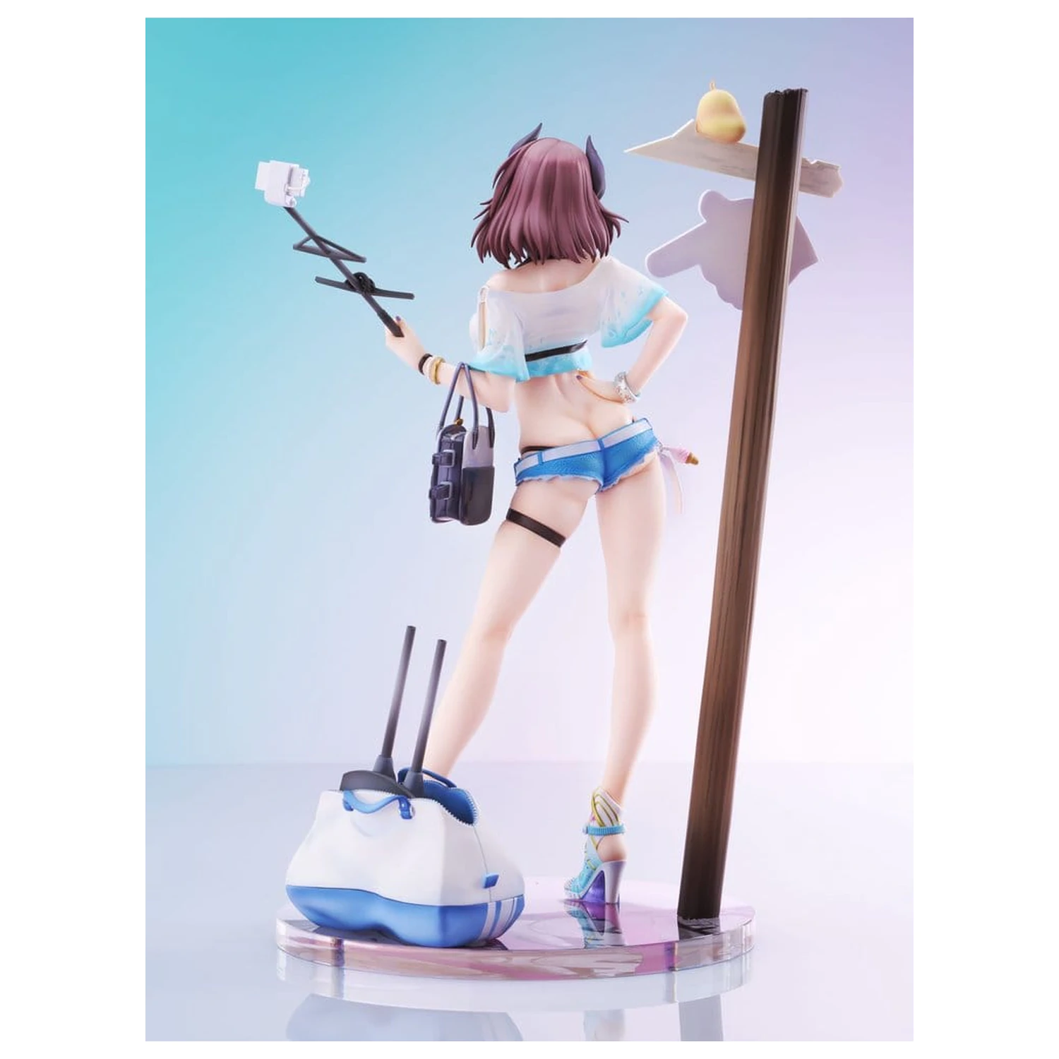 Azur Lane PVC Figure 1/7 Kirishima Bravely Summer 28 cm product photo