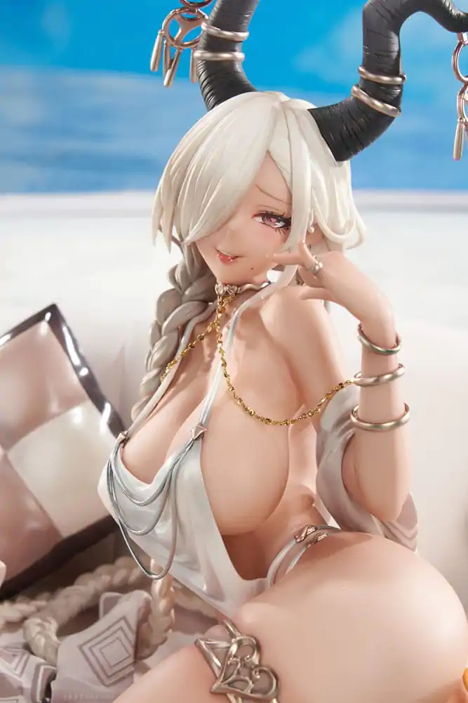 Azur Lane PVC Statue 1/7 Owari Shimmering Forsythia Ver. 17 cm termékfotó