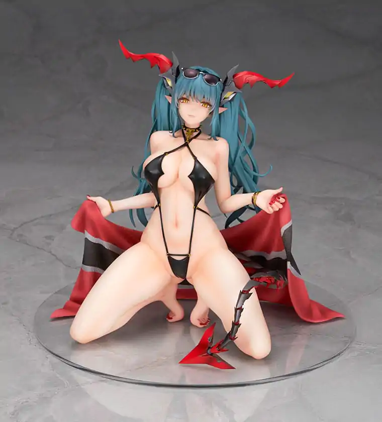 Azur Lane PVC Statue 1/7 Regensburg Dark Dragon and the Coast of Light Ver. 16 cm product photo