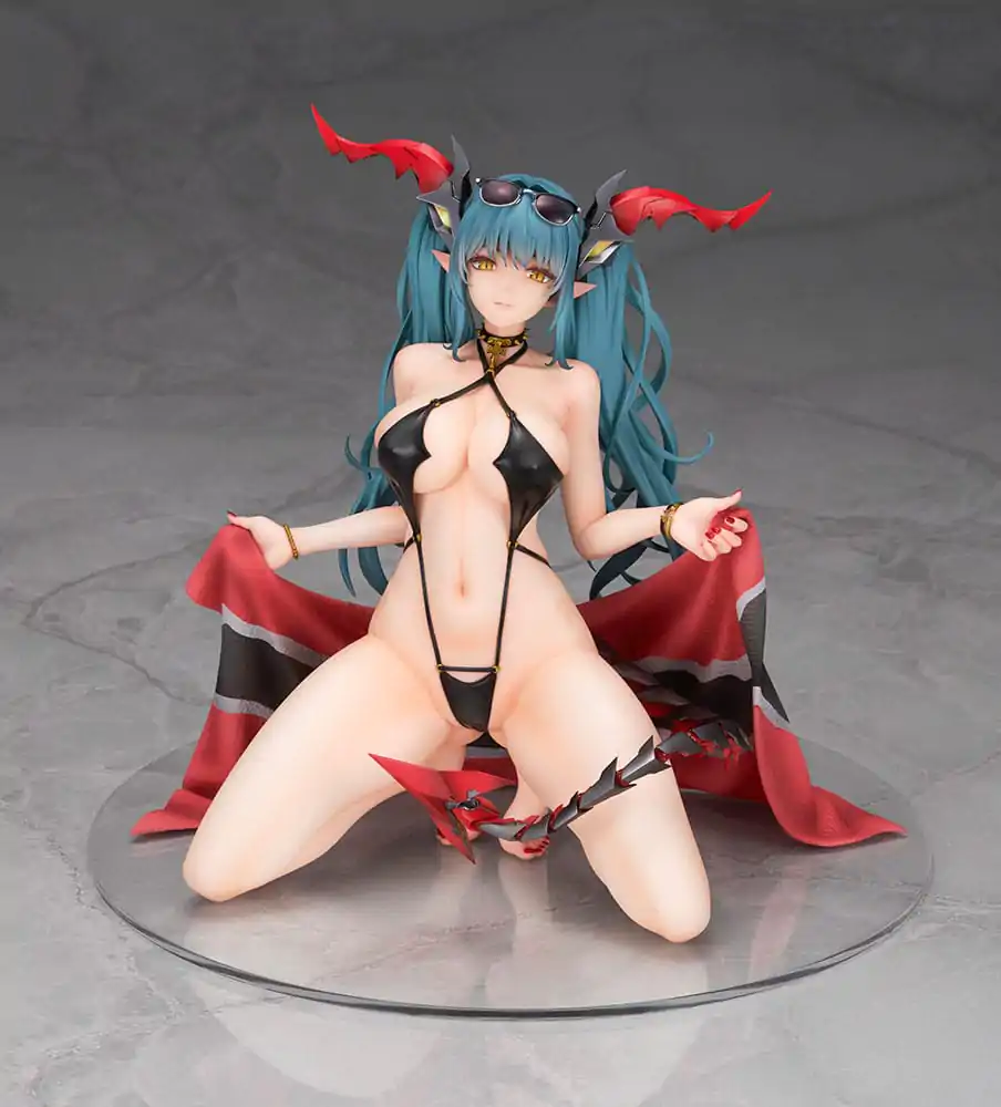 Azur Lane PVC Statue 1/7 Regensburg Dark Dragon and the Coast of Light Ver. 16 cm product photo