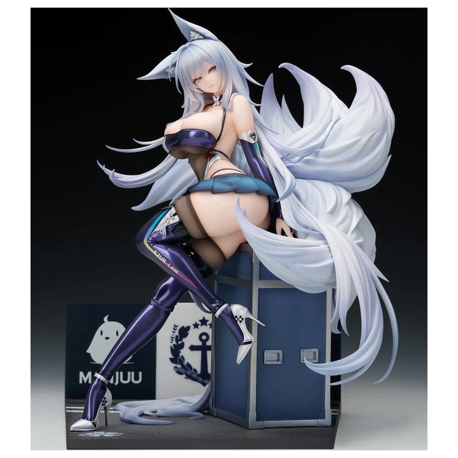 Azur Lane PVC Figure 1/7 Shinano Moonlit Chrome Ver. Acrylic Special Edition w/Display 25 cm product photo