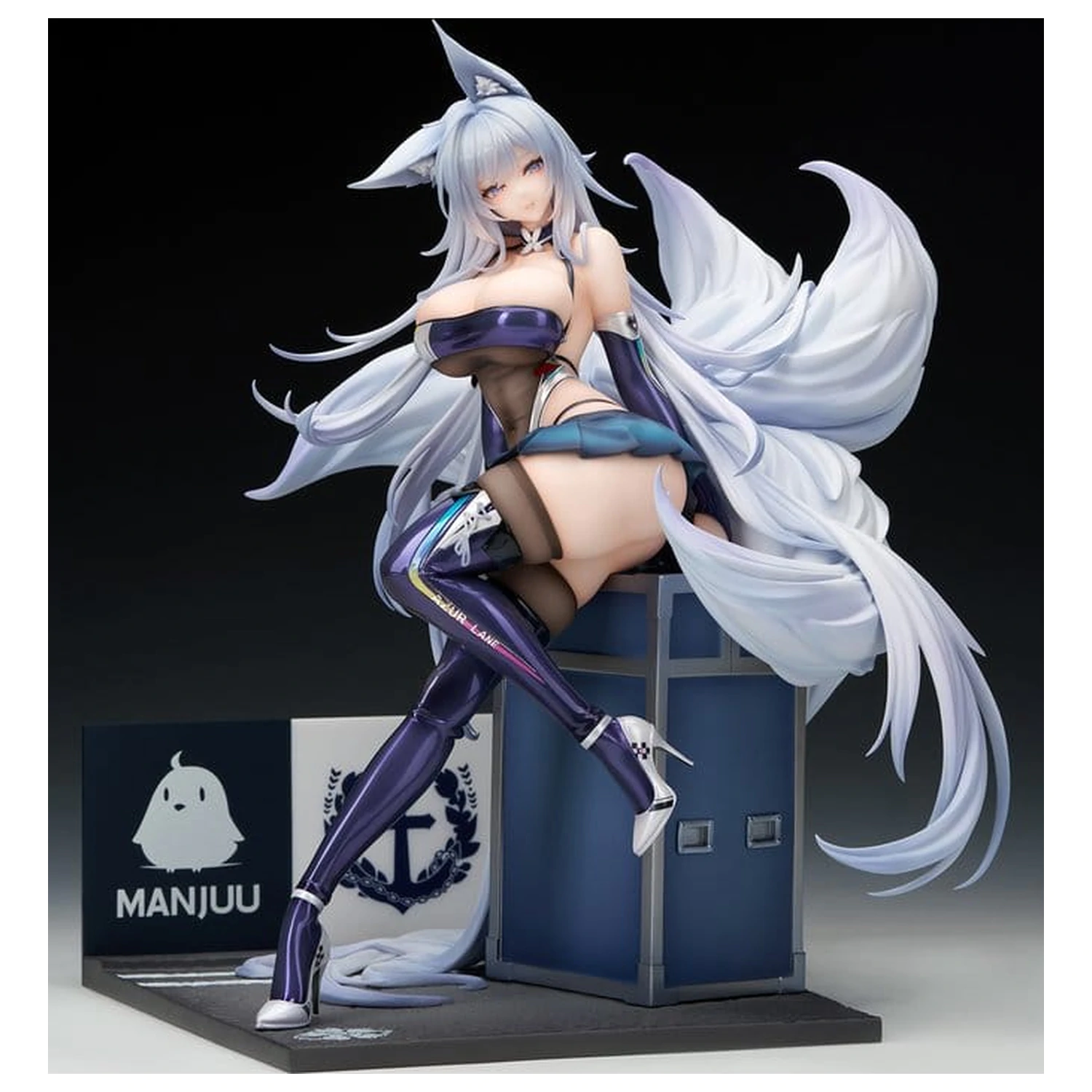 Azur Lane PVC Figure 1/7 Shinano Moonlit Chrome Ver. Acrylic Special Edition w/Display 25 cm product photo