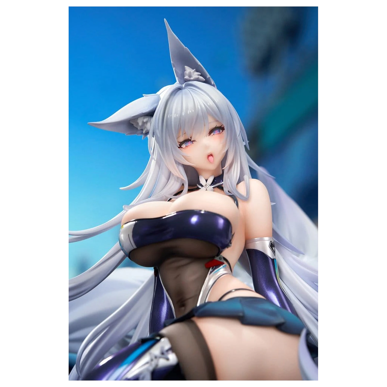 Azur Lane PVC Figure 1/7 Shinano Moonlit Chrome Ver. Acrylic Special Edition w/Display 25 cm product photo