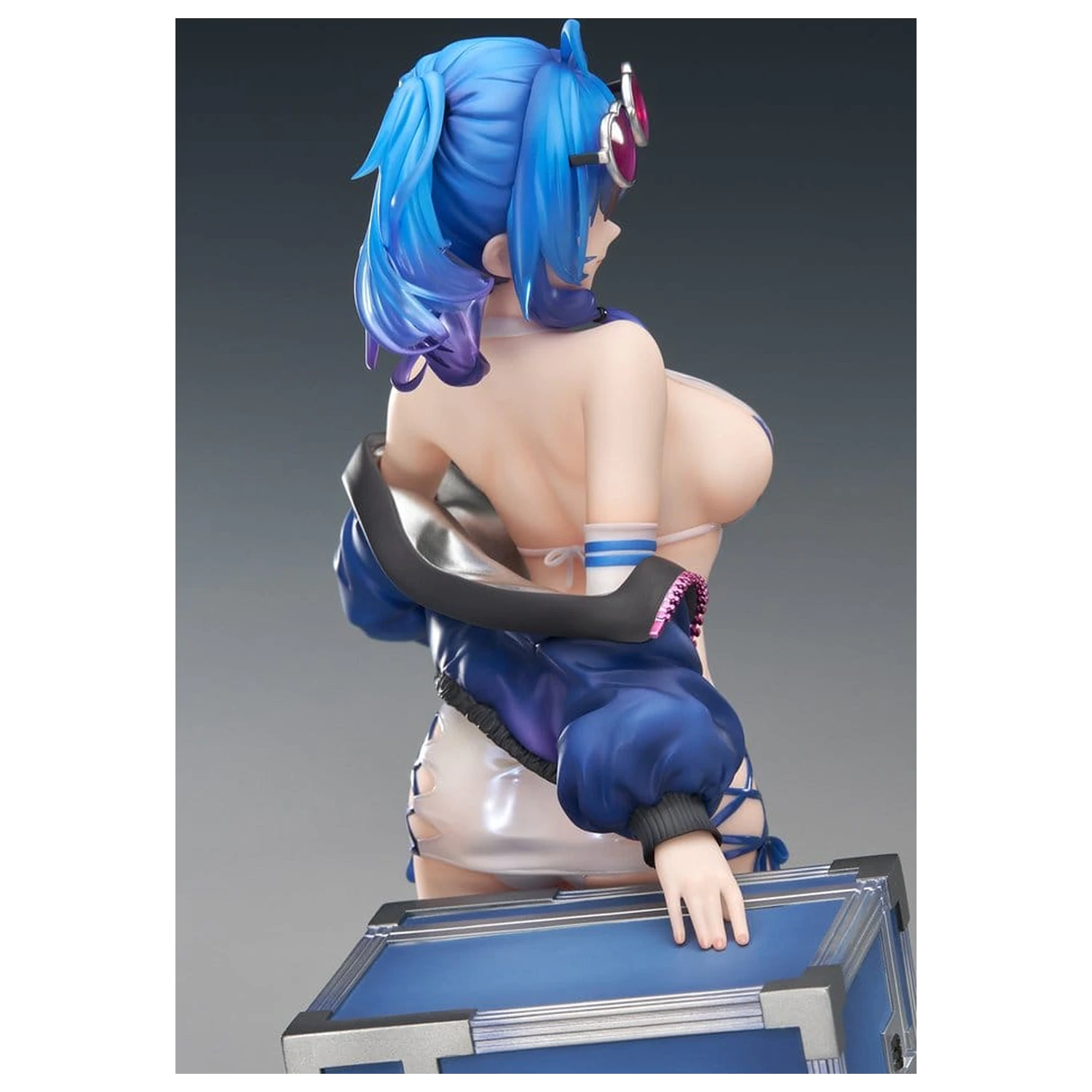 Azur Lane PVC Figure 1/7 St. Louis Race Queen Ver. 30 cm product photo