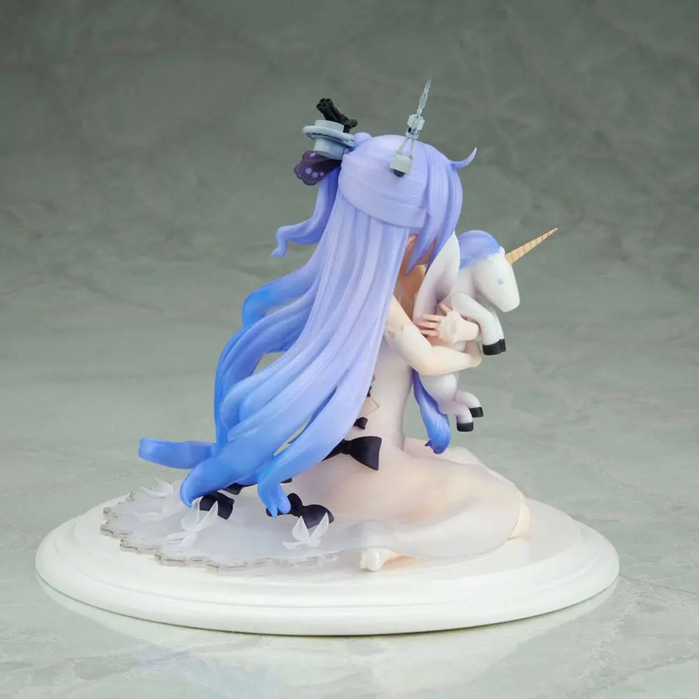 Azur Lane PVC Statue 1/7 Unicorn Light Equipped Ver. 14 cm termékfotó