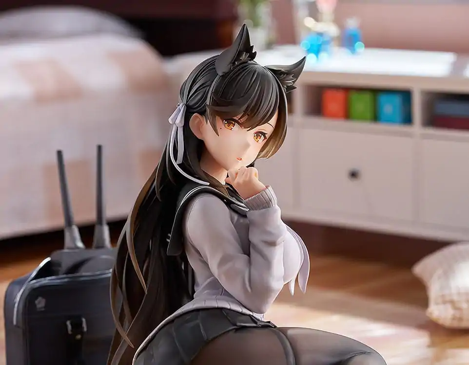 Azur Lane PVC Statue Atago (School Traumerei) 13 cm   product photo