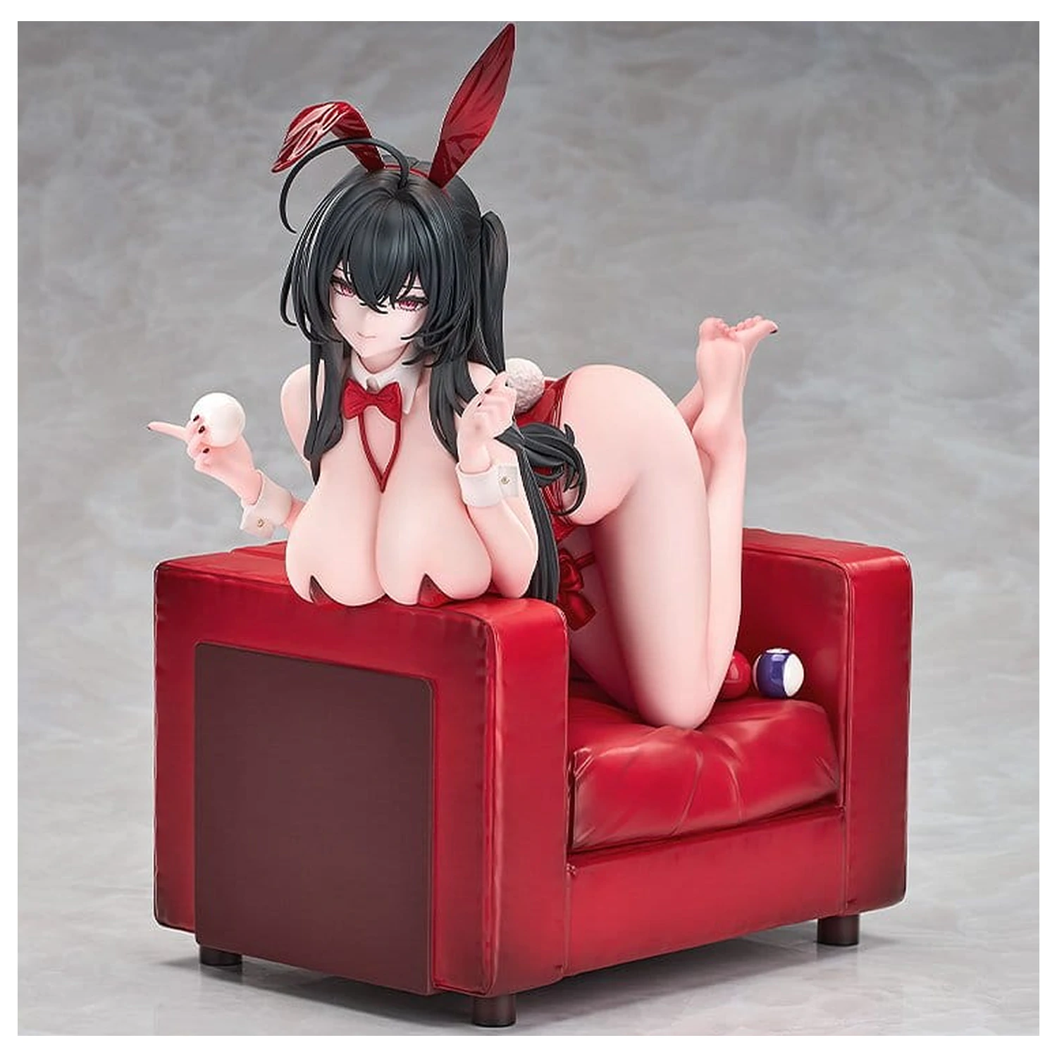 Azur Lane PVC Figure 1/7 Taihou: Fun on the Baize - Illustration Ver. 22 cm product photo