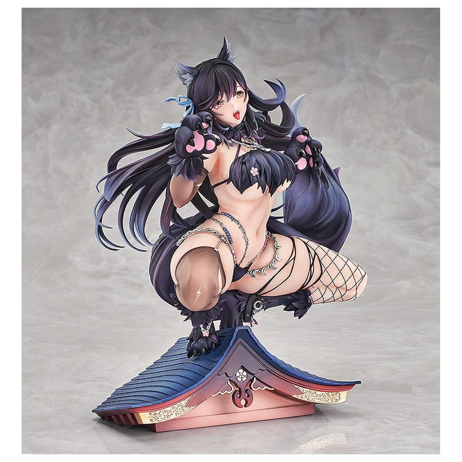 Azur Lane PVC Statue 1/7 Atago: Full Moon's Feral Wolf Ver. 24 cm  product photo