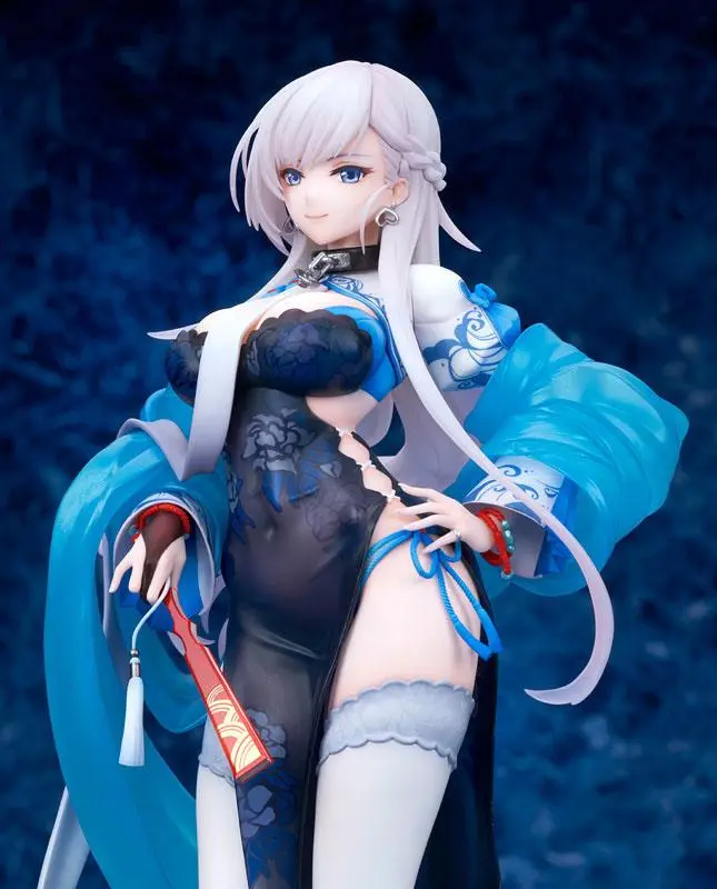 Azur Lane PVC Statue Belfast - Roses of Iridescent Clouds Ver. 26 cm product photo