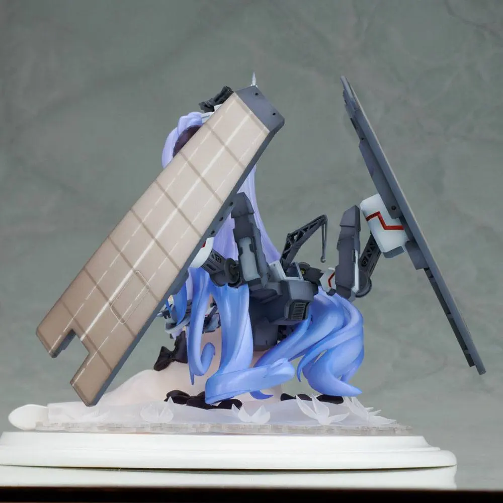 Azur Lane PVC Statue 1/7 Unicorn 14 cm termékfotó