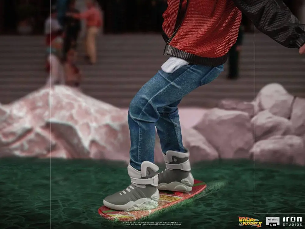 Back to the Future II Art Scale Statue 1/10 Marty McFly on Hoverboard 22 cm product photo