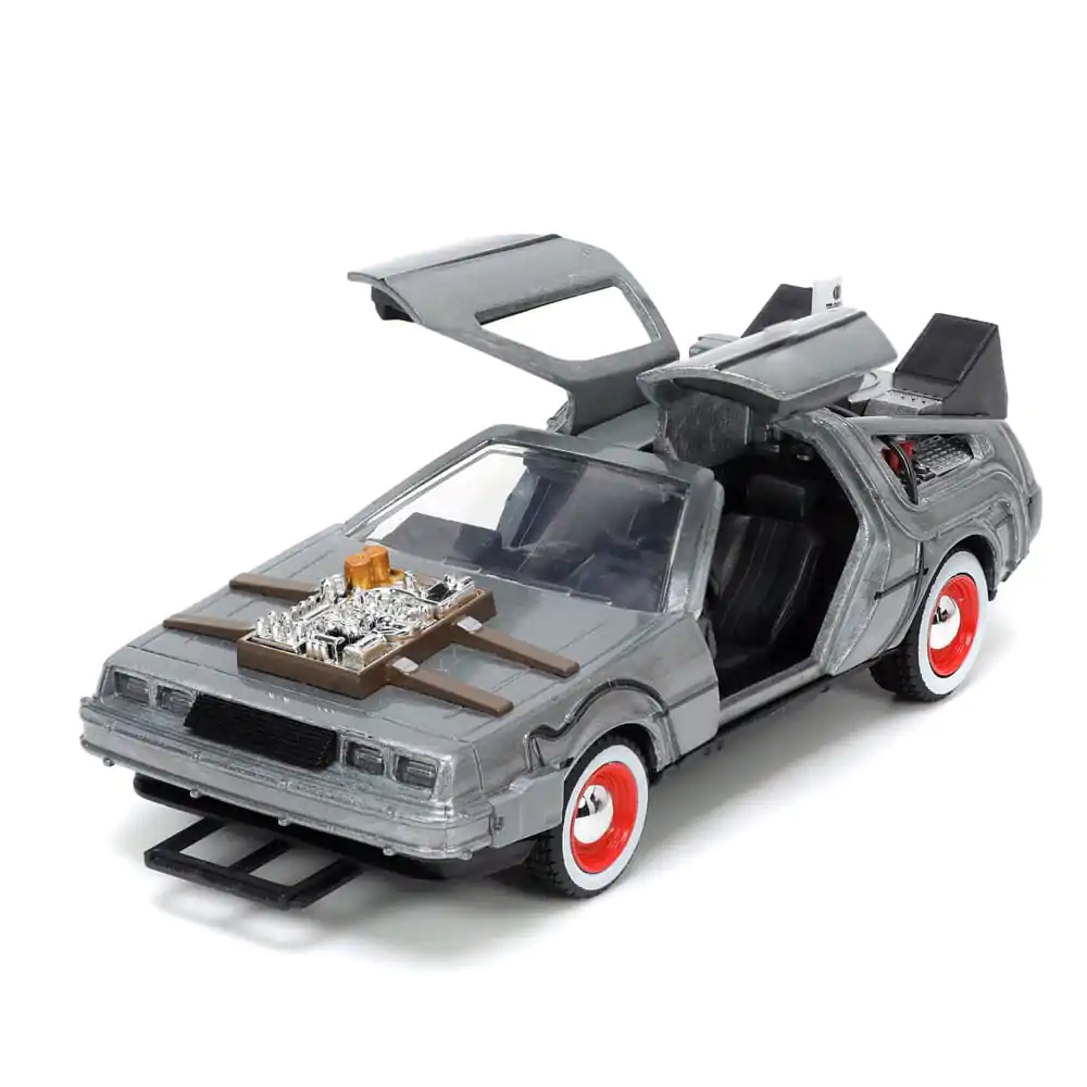 Back to the Future III Hollywood Rides Diecast Model 1/32 DeLorean Time Machine Free Rolling product photo