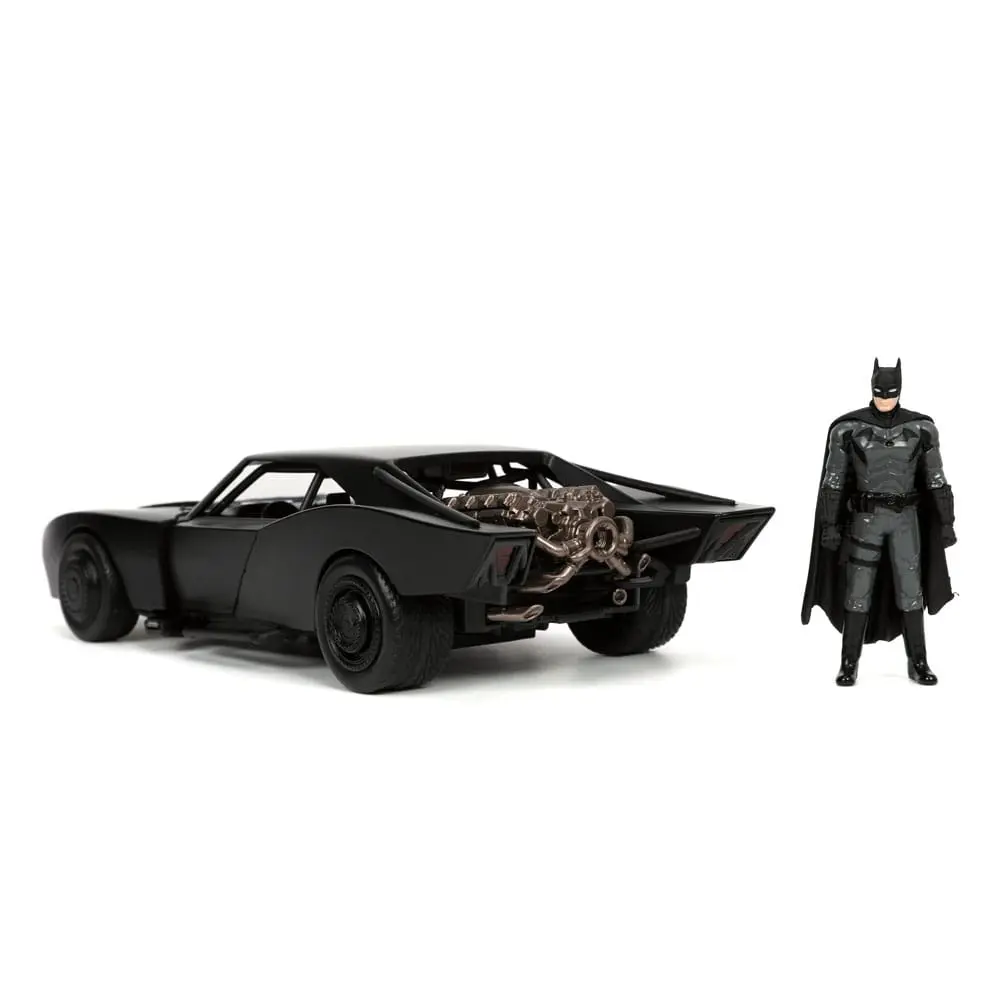 Batman 2022 Hollywood Rides Diecast Model 1/24 2022 Batmobile with Figure termékfotó