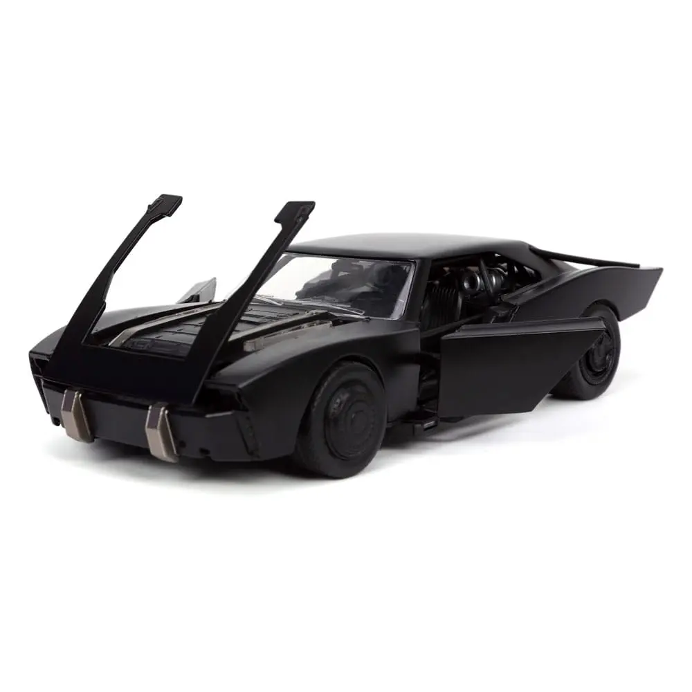 Batman 2022 Hollywood Rides Diecast Model 1/24 2022 Batmobile with Figure termékfotó