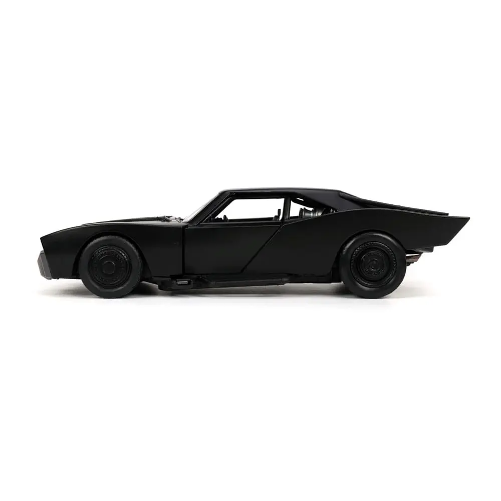 Batman 2022 Hollywood Rides Diecast Model 1/24 2022 Batmobile with Figure termékfotó