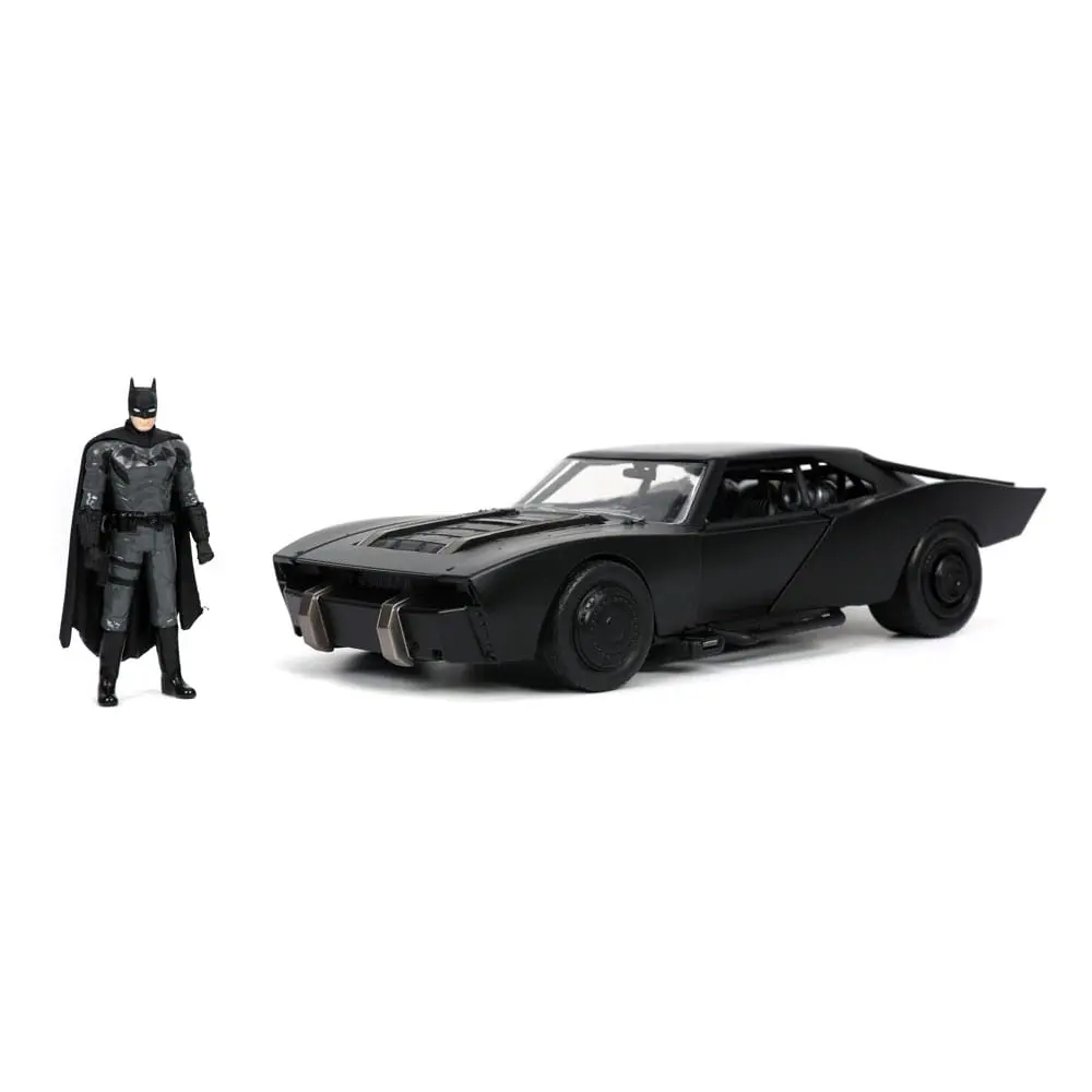 Batman 2022 Hollywood Rides Diecast Model 1/24 2022 Batmobile with Figure termékfotó