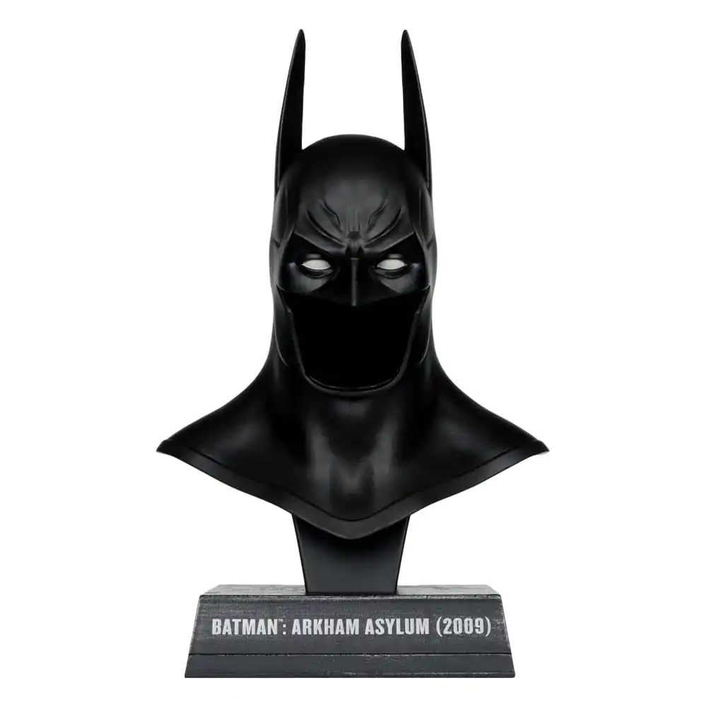 Batman: Arkham Asylum DC Direct Mini Replica 1/3 Batman Cowl 19 cm product photo