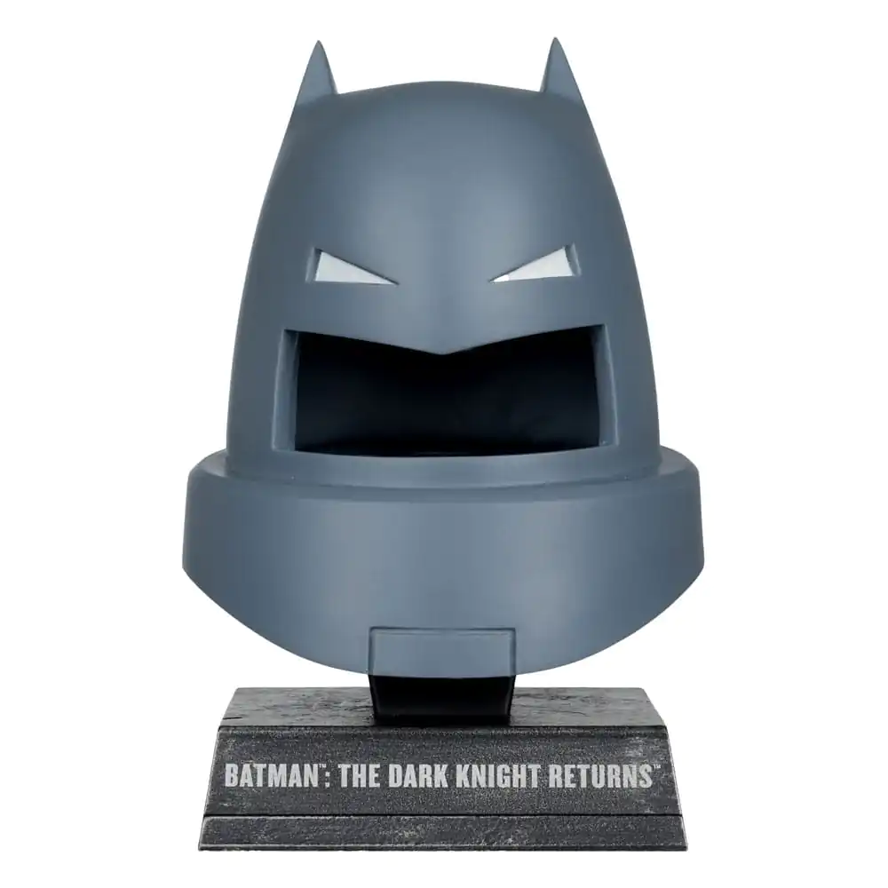 Batman DC Direct Mini Replica 1/3 Armoured Batman Cowl (Dark Knight Returns) 18 cm product photo