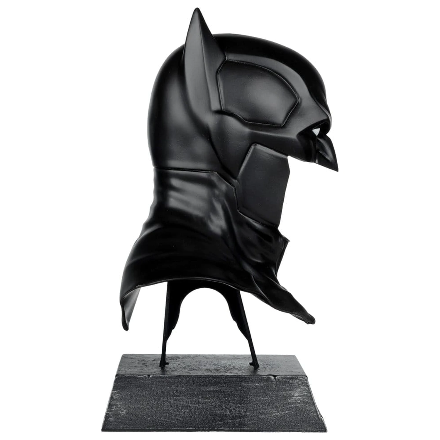 Batman DC Direct Mini-Replica 1/3 Batman Mask (Batman: Noel) 23 cm product photo