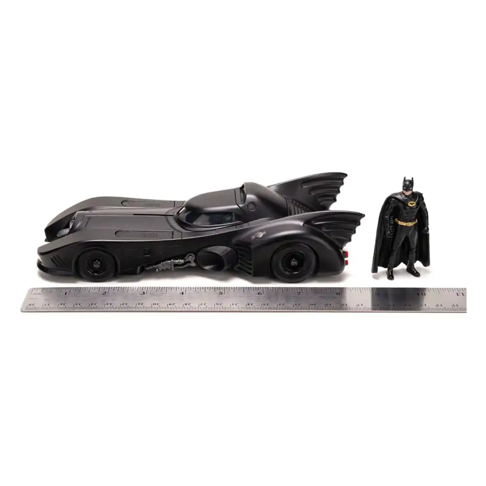 Batman Diecast Model 1/24 1989 Batmobile with figure &amp; shield product photo